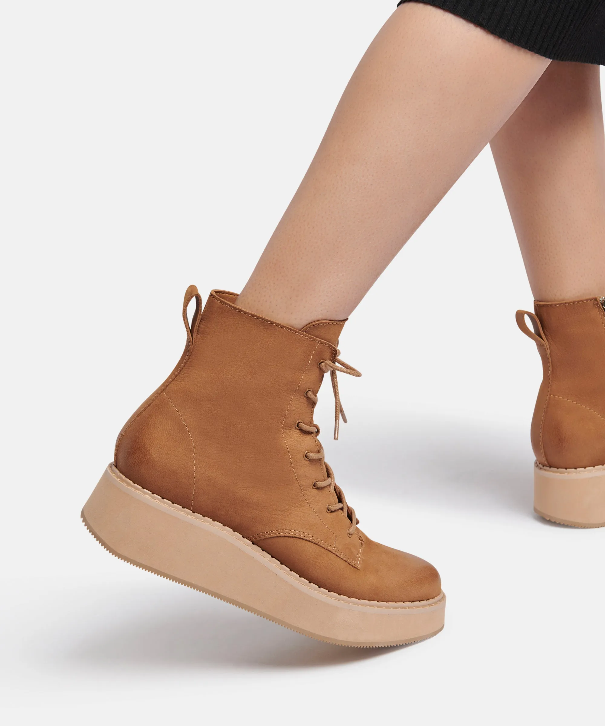 ADYSON BOOTIES WHISKEY NUBUCK re:vita